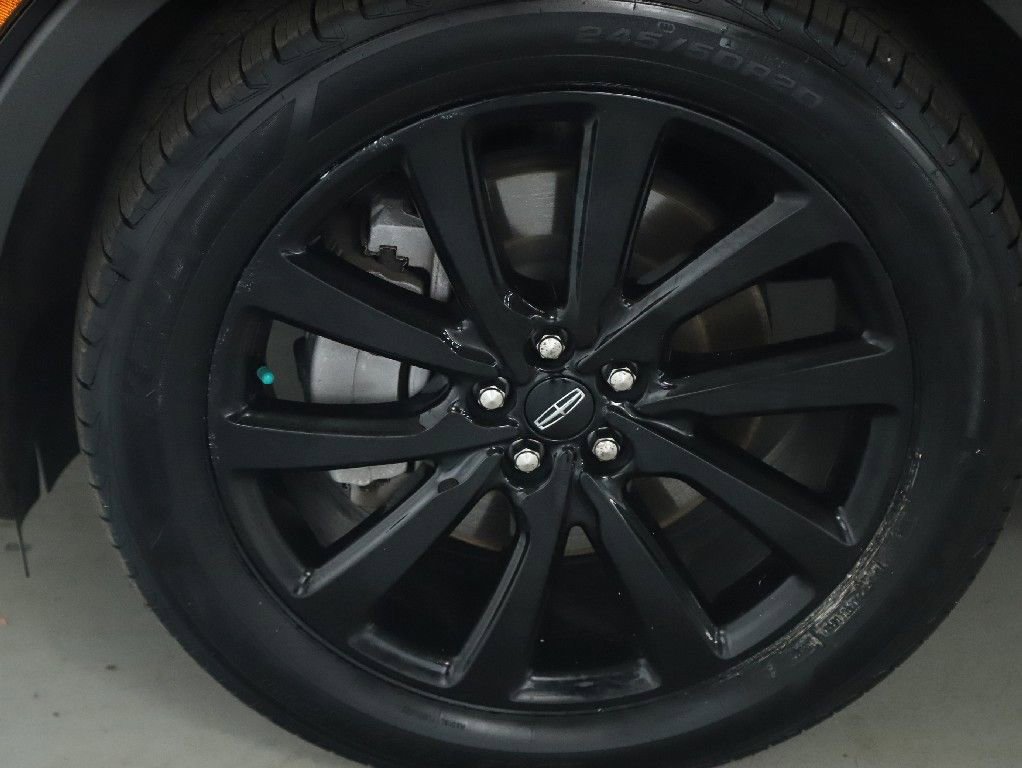 Used 2022 Lincoln Nautilus Reserve w/ Equipment Group 202A image 38