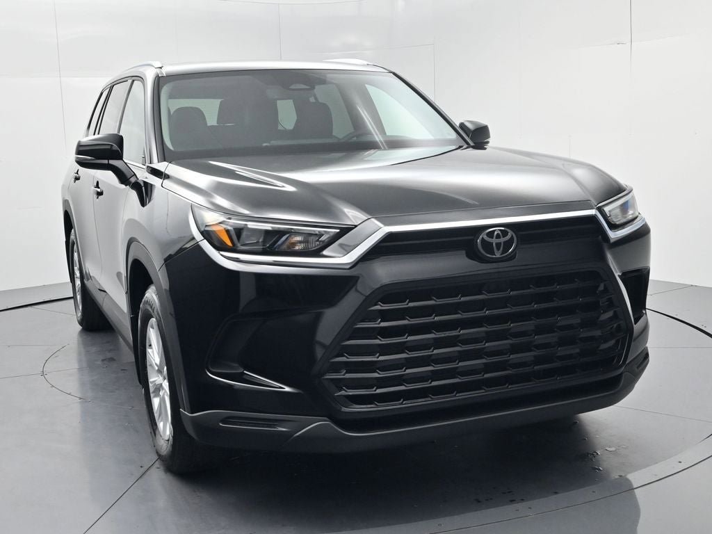 New 2026 Toyota Grand Highlander AWD image 2