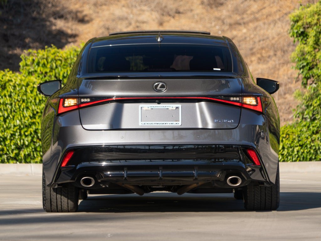 Certified 2025 Lexus IS 350 F Sport RWD image 11