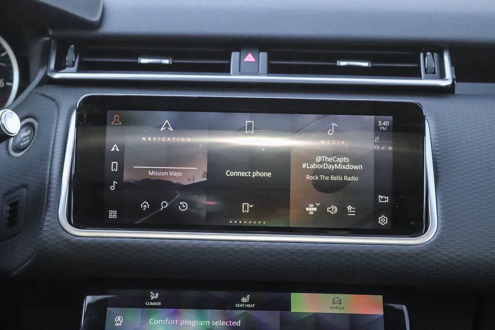 Used 2022 Land Rover Range Rover Velar S AWD/4WD image 14