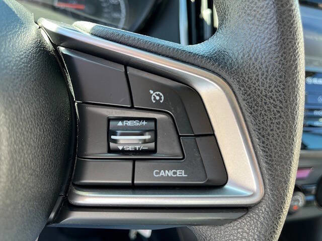 Used 2017 Subaru Impreza 2.0i image 18