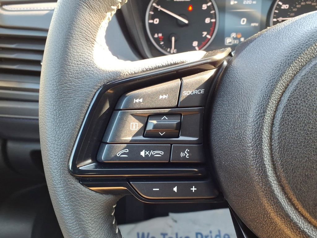 Certified 2025 Subaru Forester Premium image 18