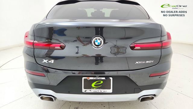Used 2025 BMW X4 xDrive30i AWD/4WD image 12