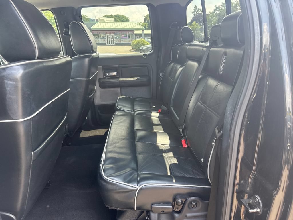 Used 2007 Lincoln Mark LT 4x4 image 25