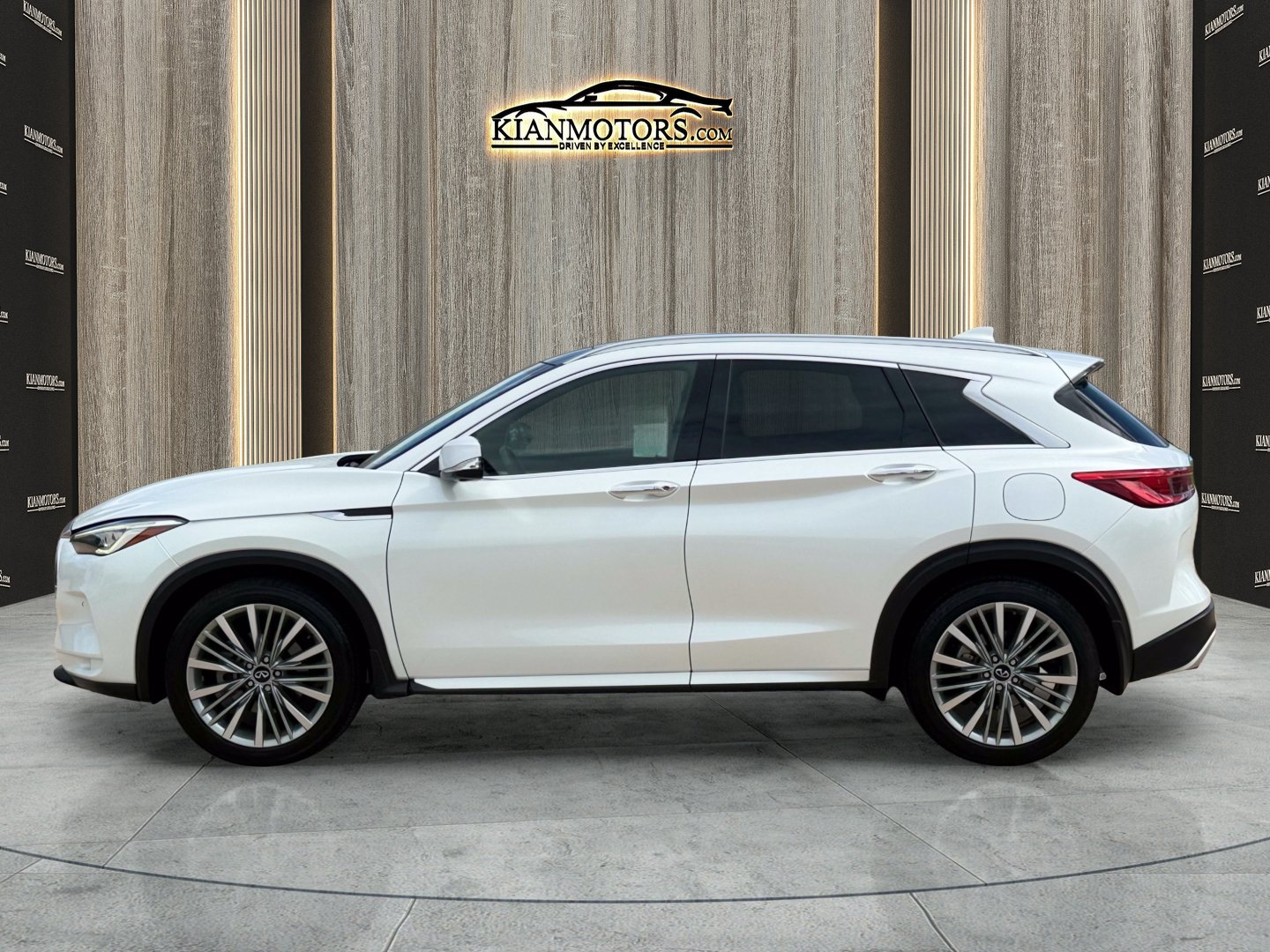 Used 2023 INFINITI QX50 Autograph AWD/4WD image 4
