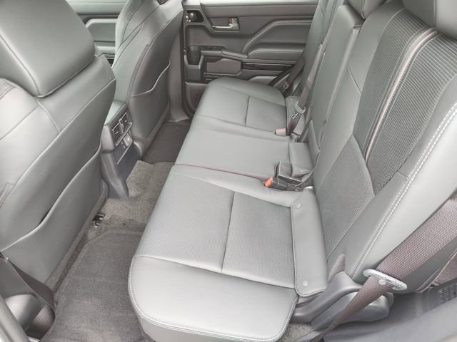 New 2026 Toyota 4Runner Limited AWD/4WD image 24