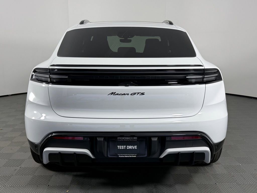 New 2026 Porsche Macan GTS Electric image 6