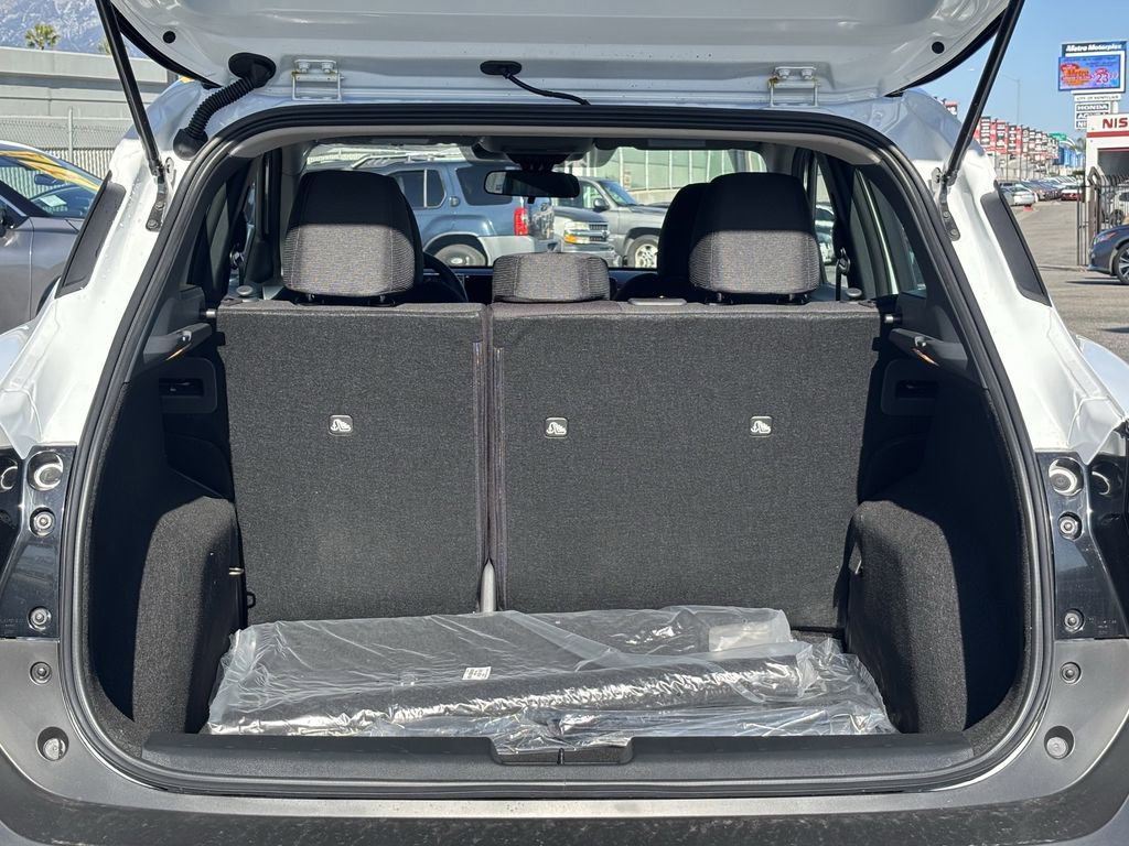 New 2026 Nissan Kicks S image 12