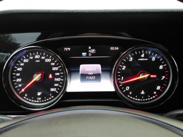 Used 2017 Mercedes-Benz E 300 4MATIC image 41