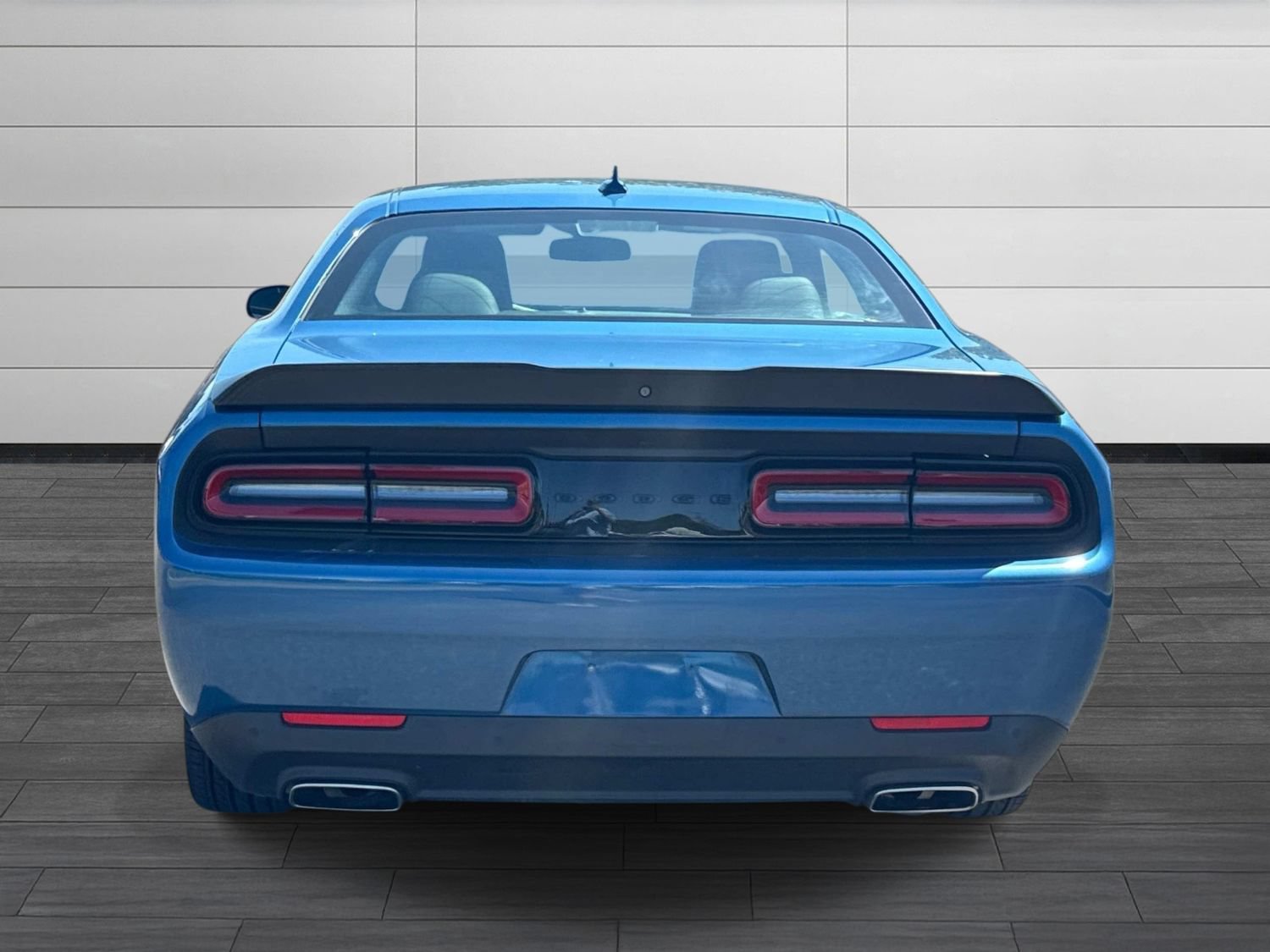 Used 2022 Dodge Challenger SXT w/ Plus Package RWD image 6