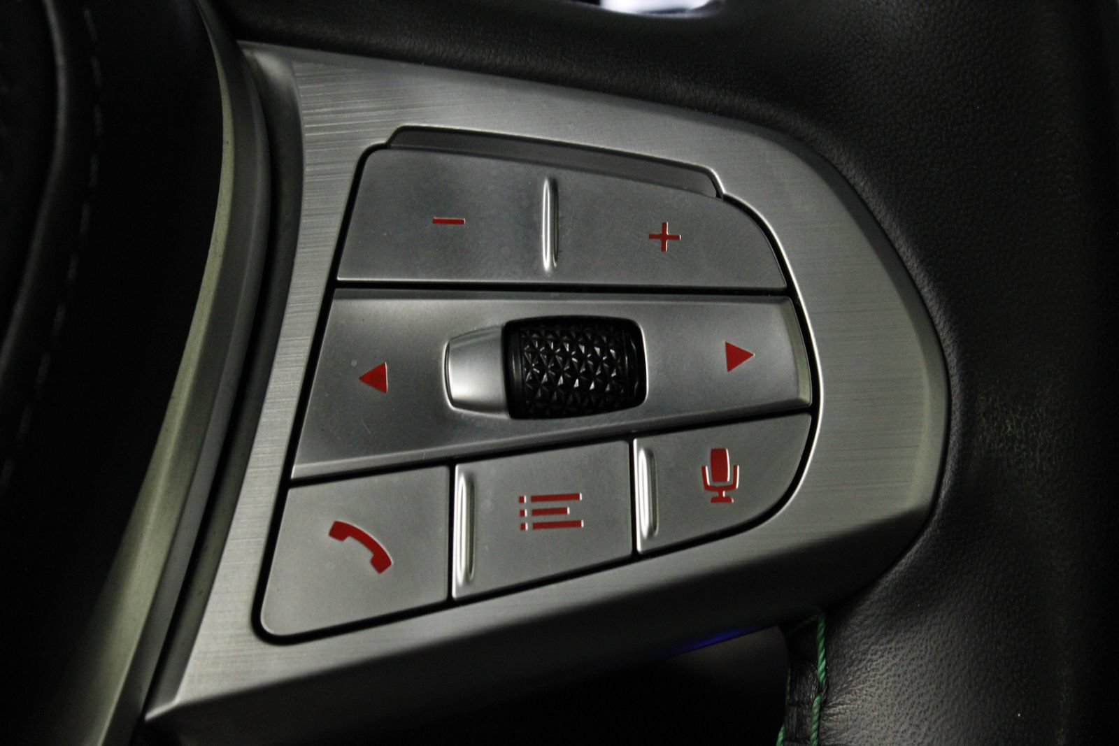 Used 2024 BMW ALPINA XB7 AWD/4WD image 26