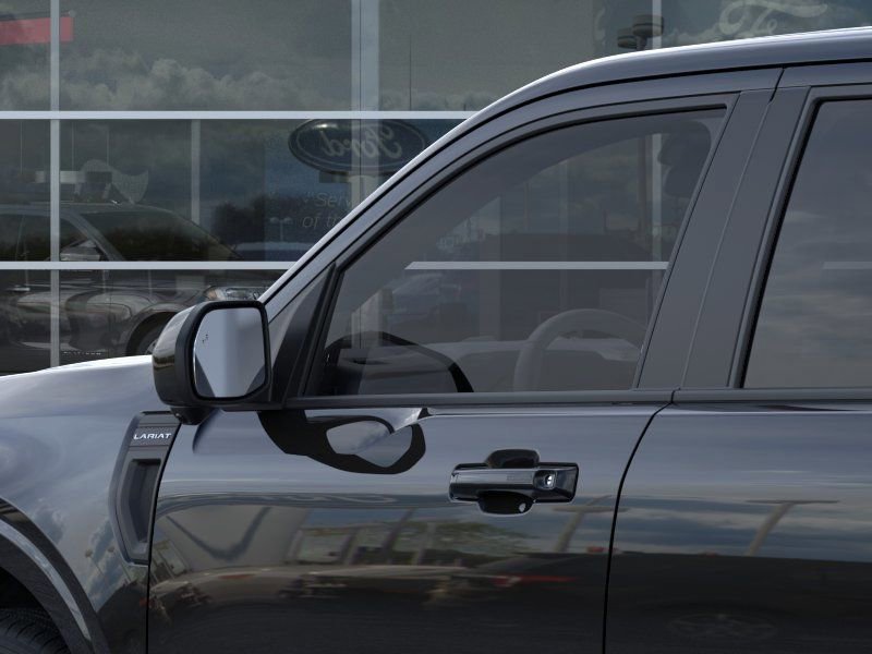 New 2025 Ford Maverick Lariat w/ Black Appearance Package image 21