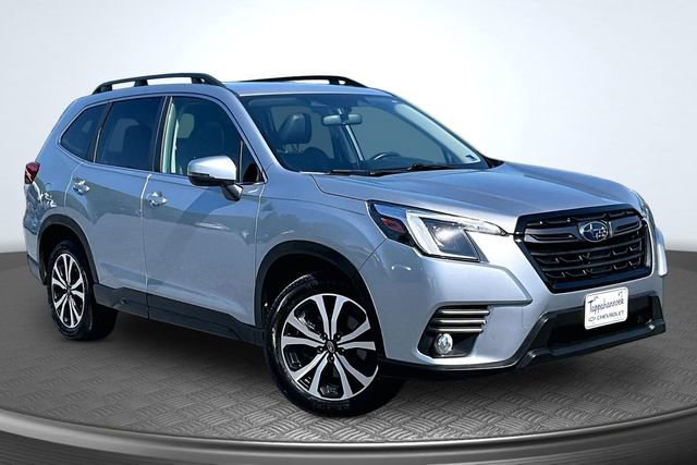 Used 2022 Subaru Forester Limited AWD/4WD image 3