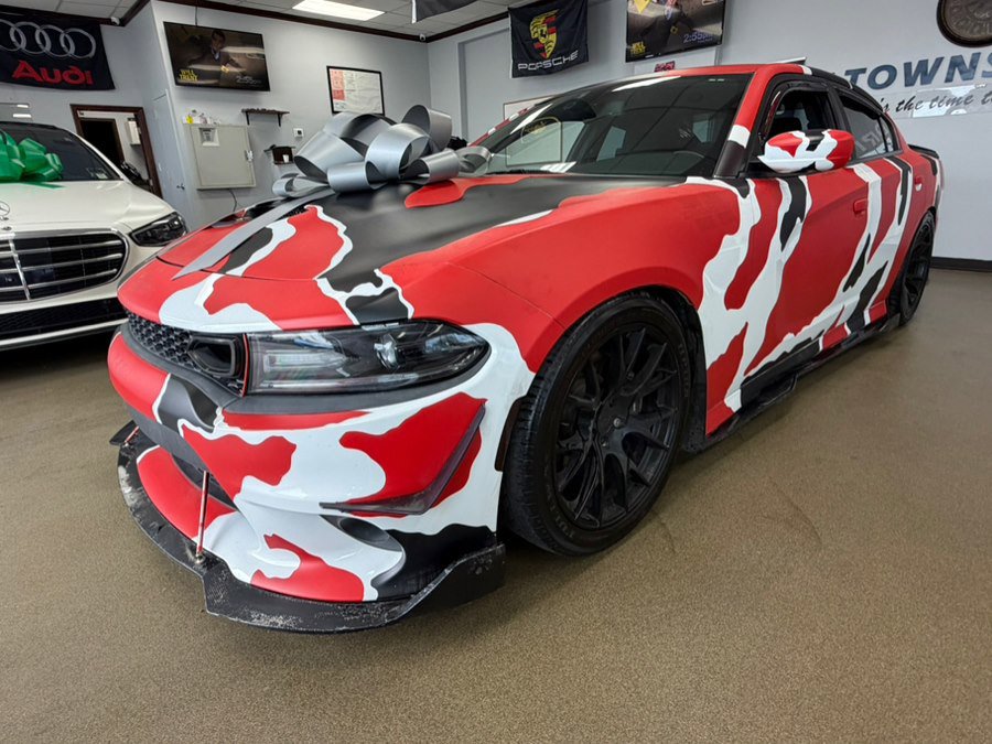 Used 2019 Dodge Charger Scat Pack w/ Navigation & Travel Group RWD image 9