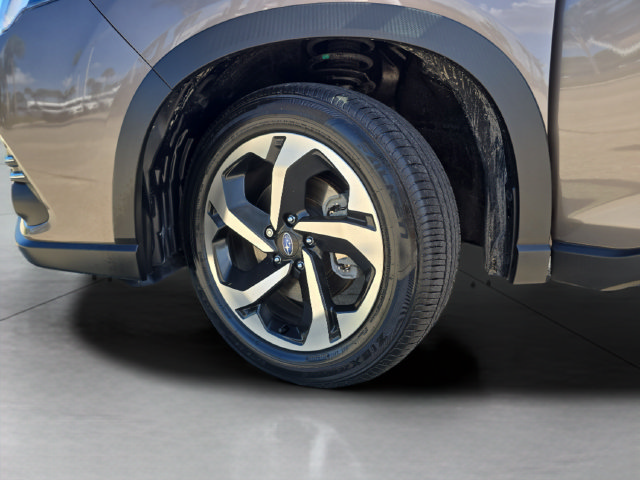 Certified 2024 Subaru Forester Touring AWD/4WD image 28