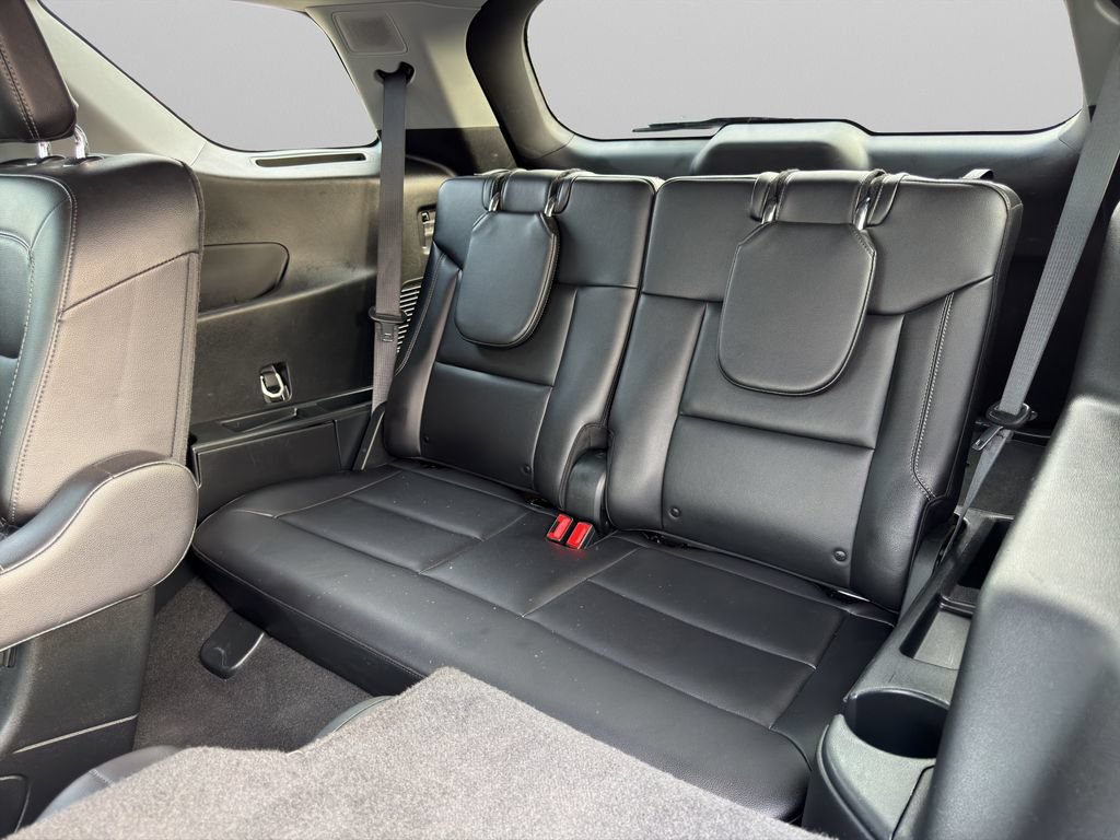 Used 2024 Ford Explorer Limited AWD/4WD image 17