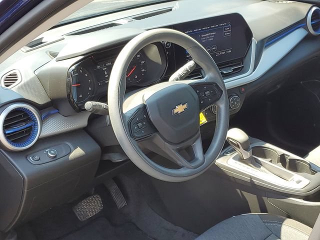 Certified 2024 Chevrolet Trax LS w/ LS Convenience Package FWD image 6