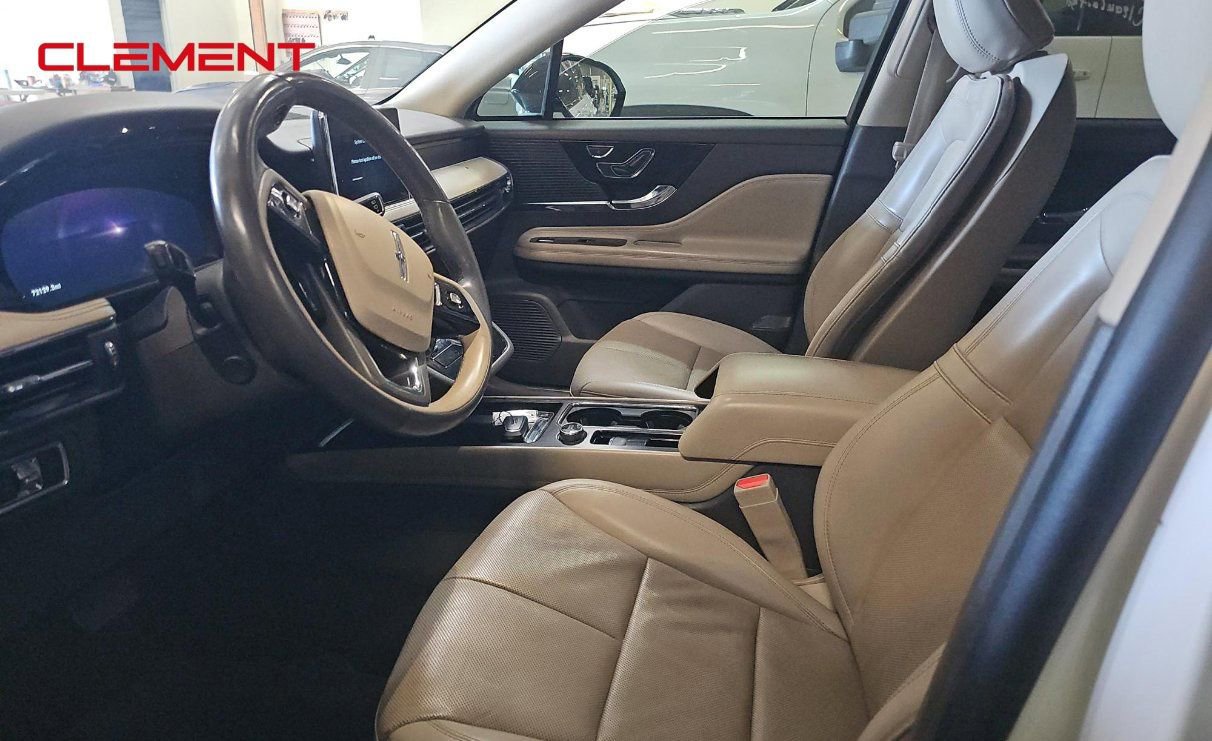 Used 2022 Lincoln Corsair Reserve w/ Elements Package image 9