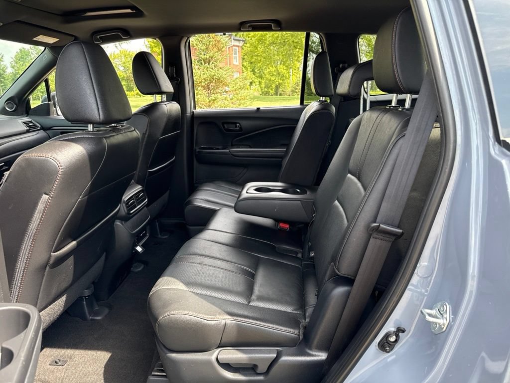 Used 2024 Honda Passport TrailSport image 15