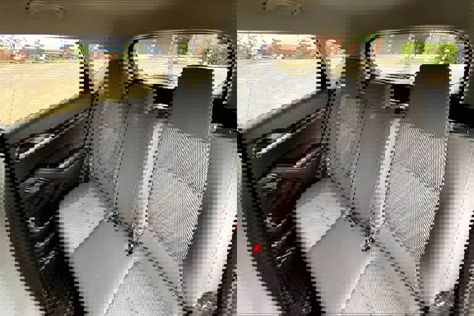 Certified 2024 Kia Seltos LX image 29