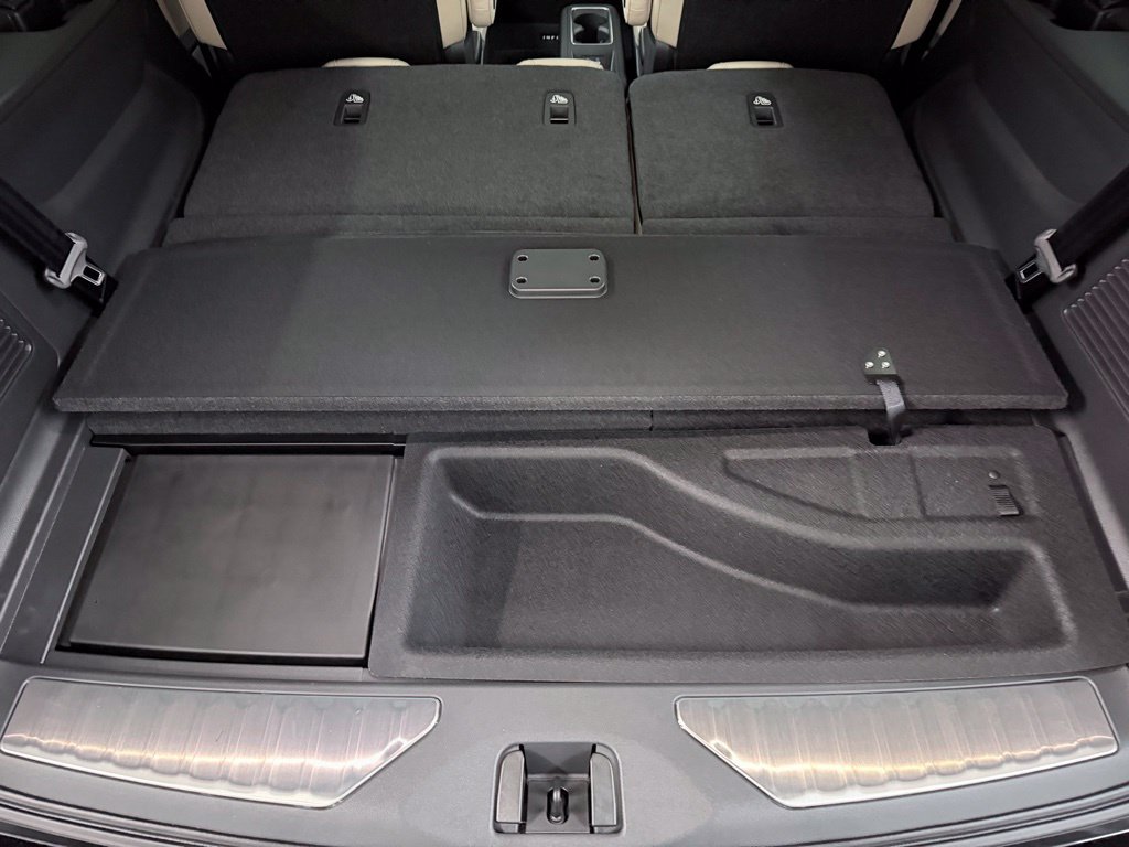 Used 2026 INFINITI QX80 Pure w/ Cargo Package RWD image 39