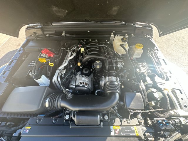 Used 2022 Jeep Gladiator Sport AWD/4WD image 26
