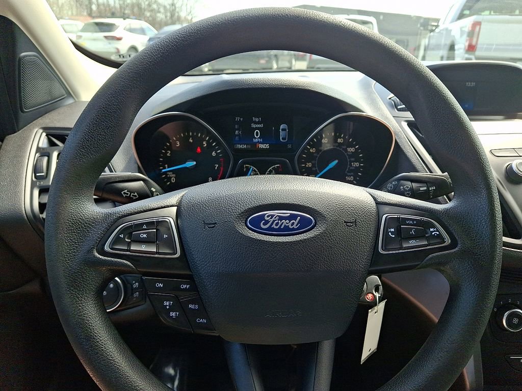Used 2019 Ford Escape S image 18