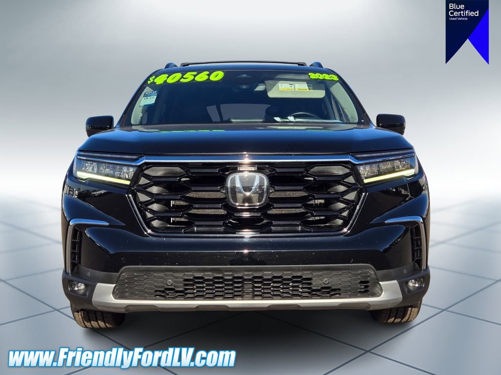 Used 2023 Honda Pilot Touring image 6