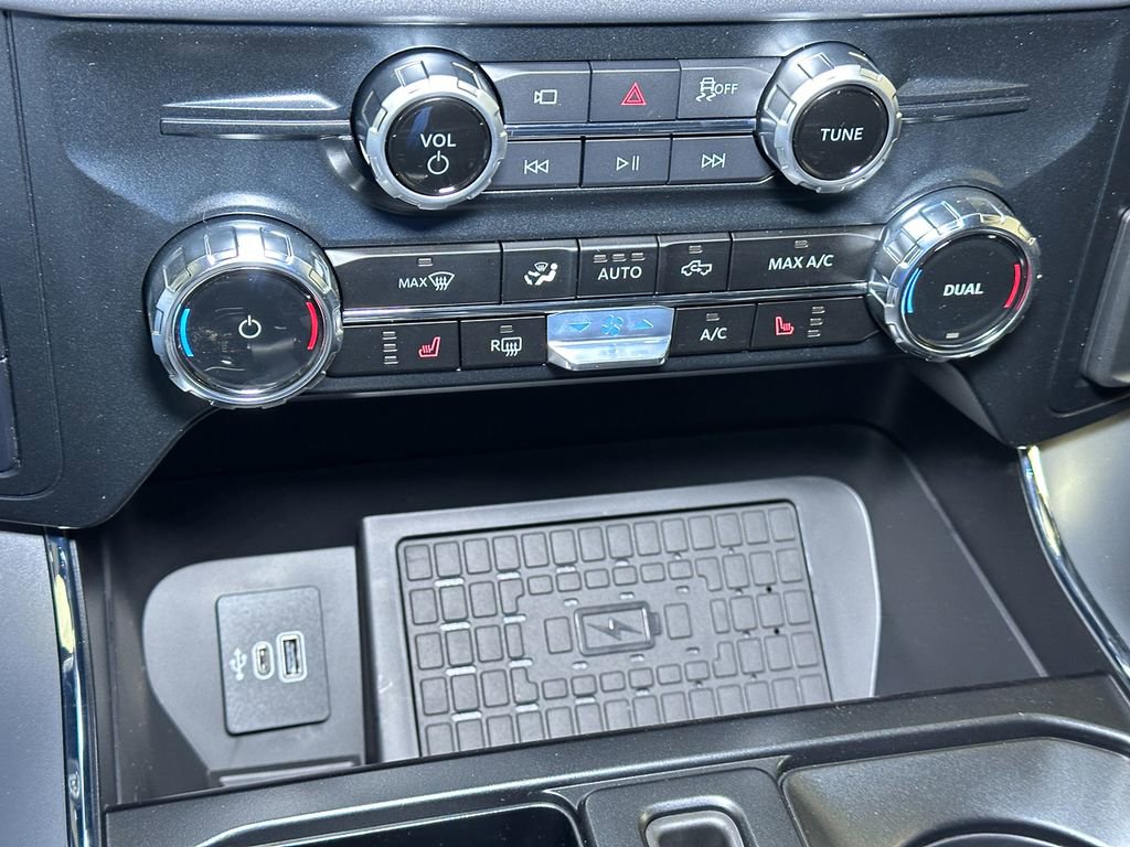 New 2025 Ford F150 XLT w/ Equipment Group 302A MID image 30