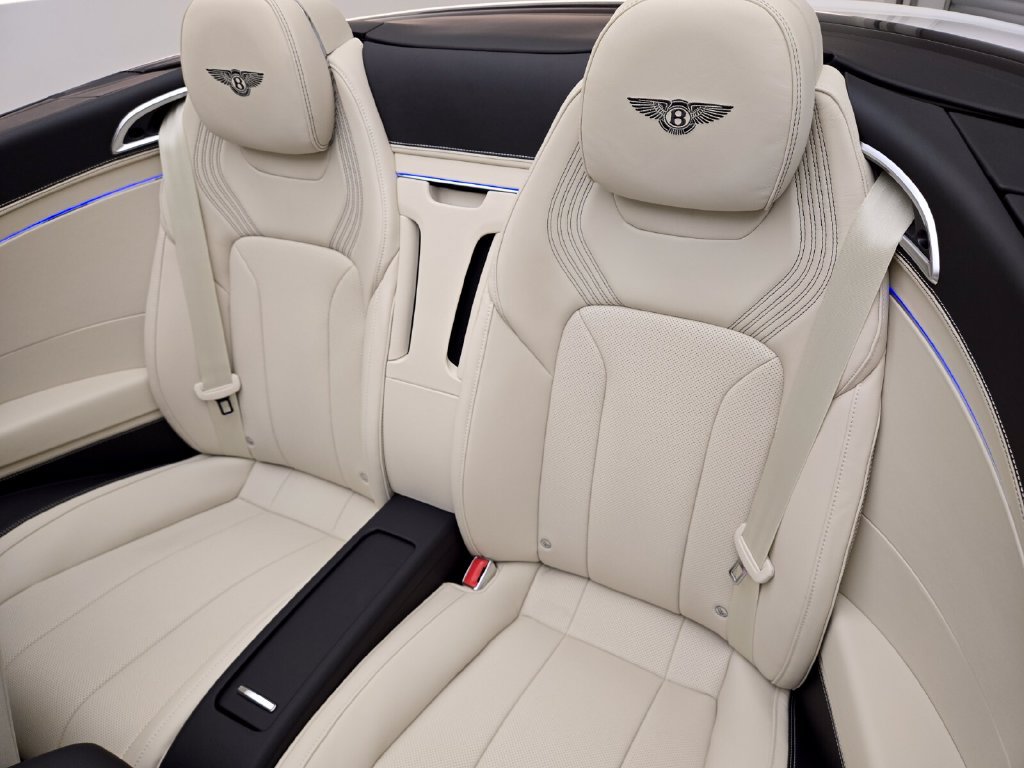 New 2027 Bentley Continental GTC AWD/4WD image 17