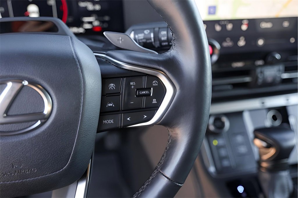 Used 2024 Lexus GX 550 image 16