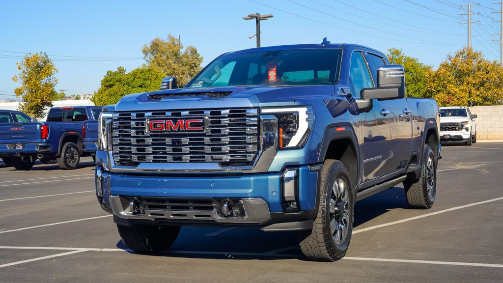 New 2026 GMC Sierra 3500 Denali w/ Denali Reserve Package video 2