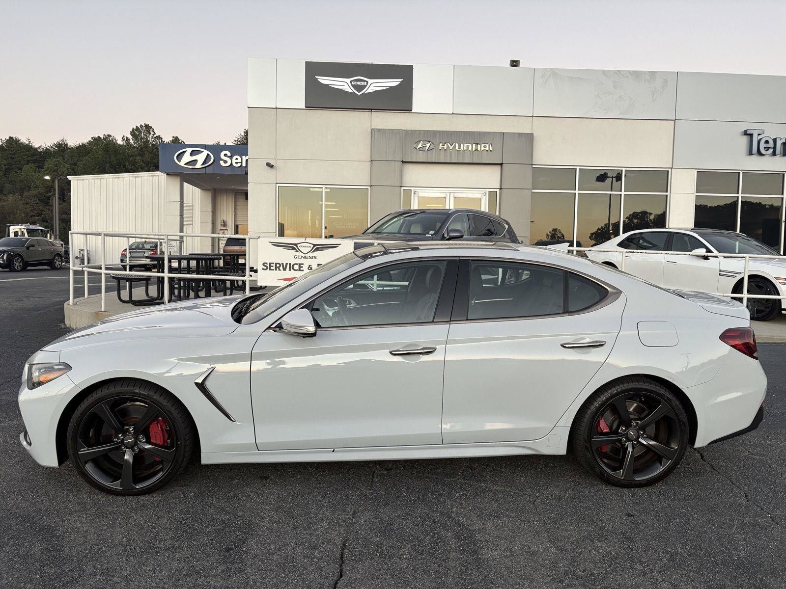 Used 2019 Genesis G70 3.3T image 4