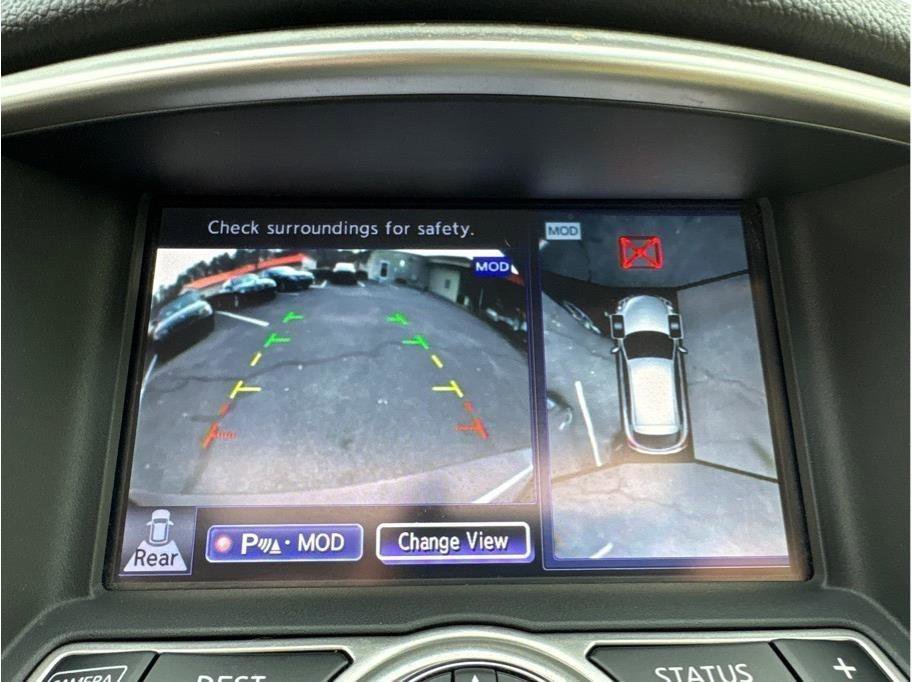 Used 2017 INFINITI QX50 Sport Utility 4D w/ Technology Package image 24