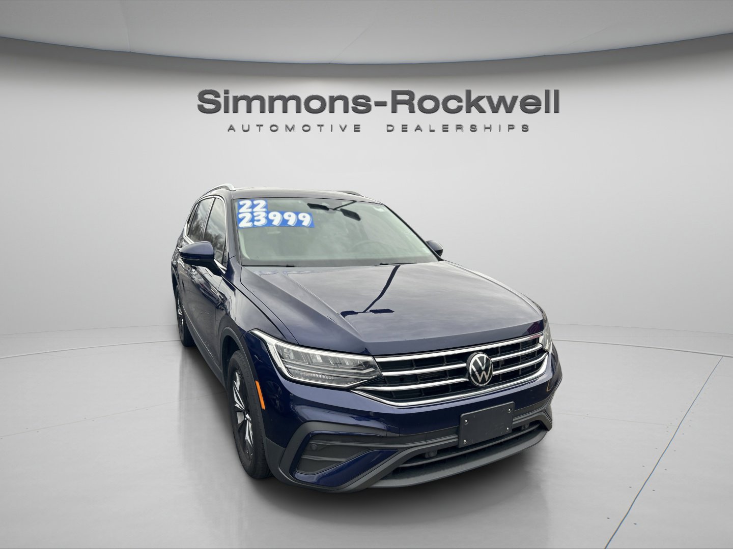 Used 2022 Volkswagen Tiguan SE AWD/4WD image 6