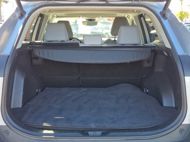 Used 2021 Toyota RAV4 XLE Premium image 6