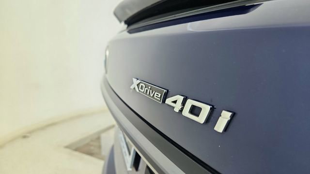 Used 2024 BMW X7 xDrive40i w/ Executive Package image 18