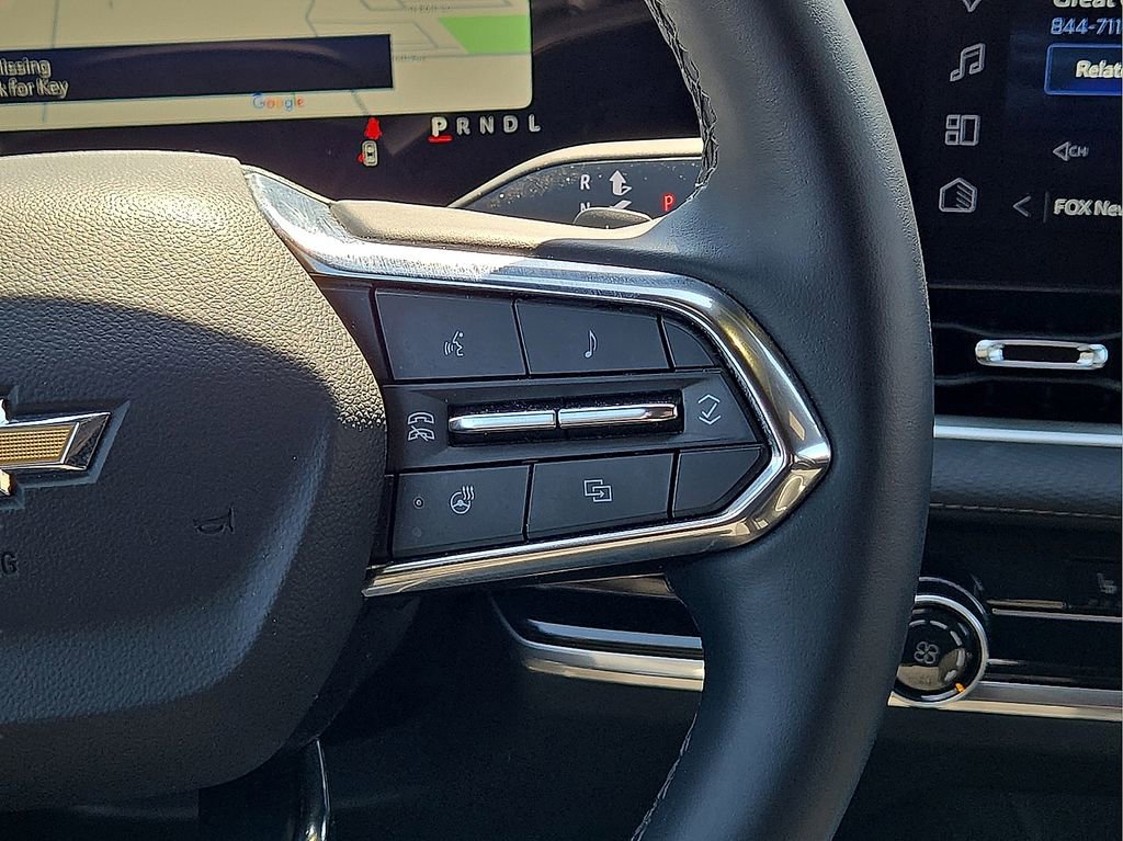 Used 2025 Chevrolet Equinox LT AWD/4WD image 19