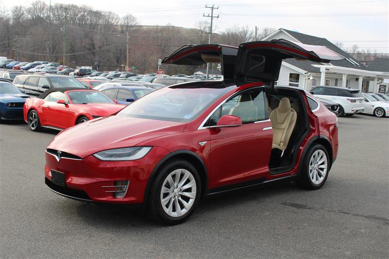 Used 2016 Tesla Model X 90D image 5