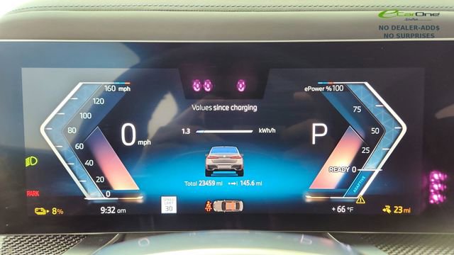 Used 2023 BMW i7 xDrive60 AWD/4WD image 35