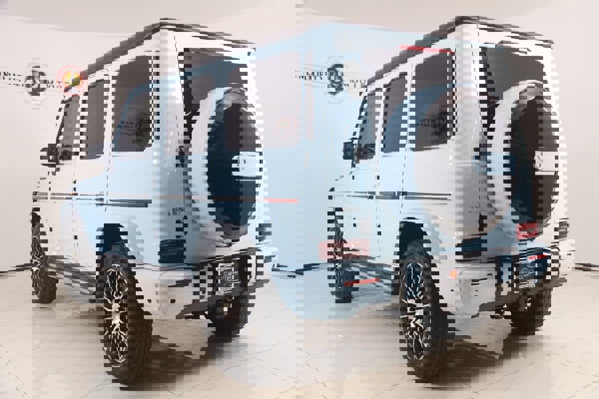 Used 2022 Mercedes-Benz G 550 image 4