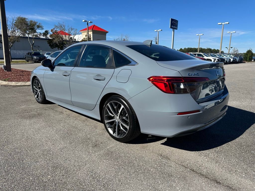Used 2023 Honda Civic Touring image 8