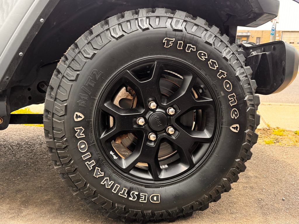 Used 2022 Jeep Wrangler Sport AWD/4WD image 23