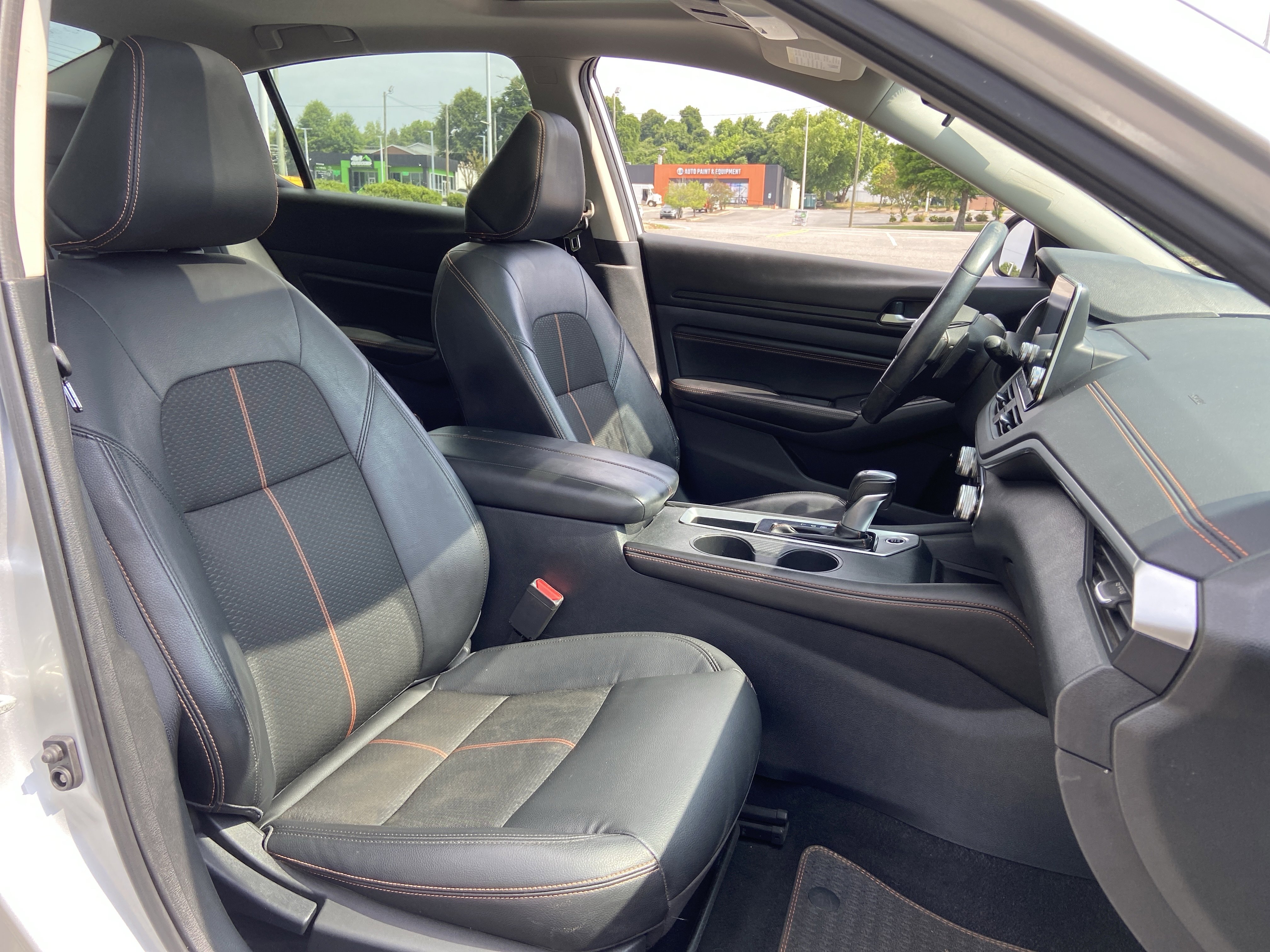Used 2019 Nissan Altima 2.5 SR w/ SR Premium Package FWD image 18