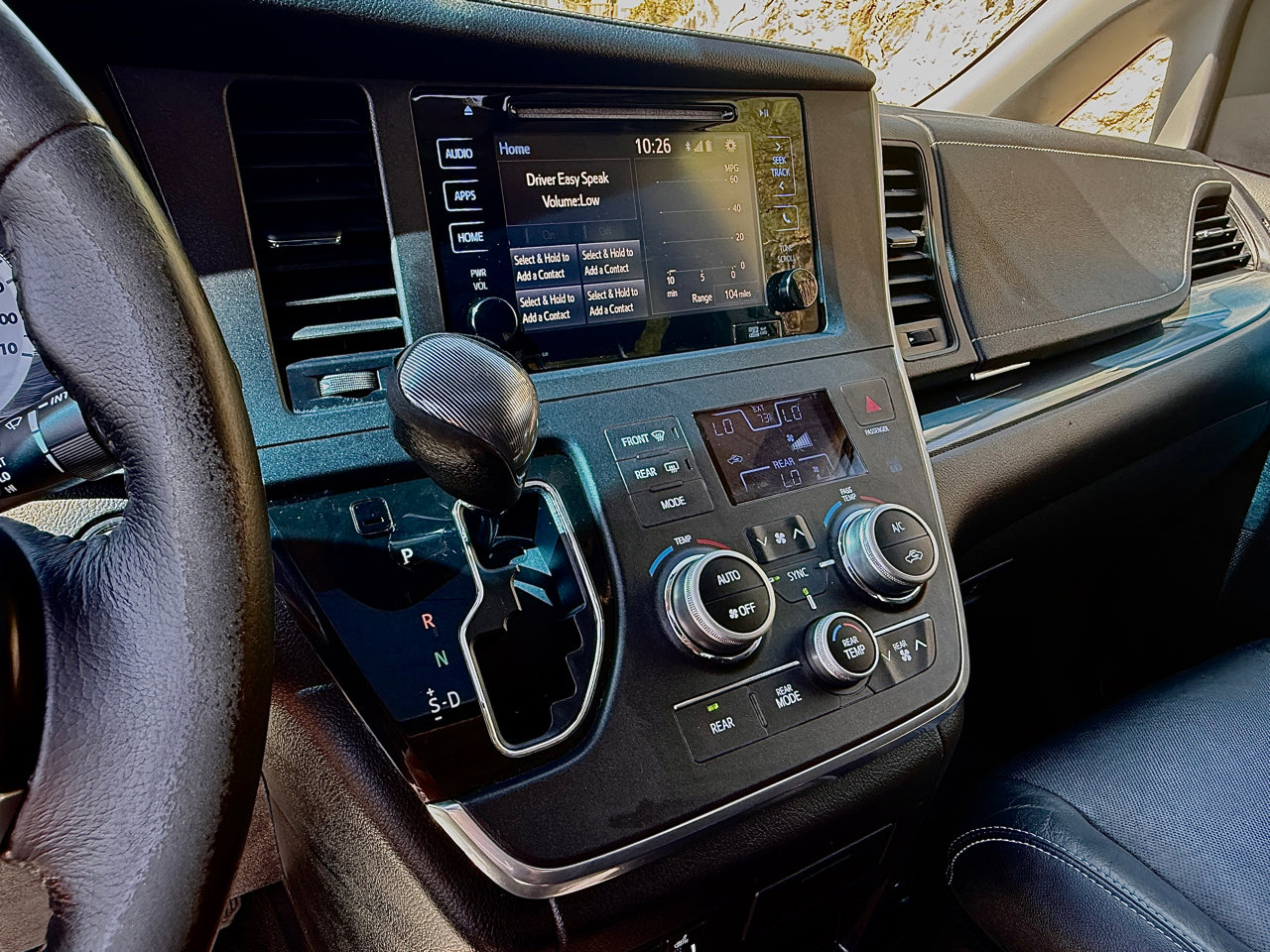 Used 2015 Toyota Sienna SE image 20