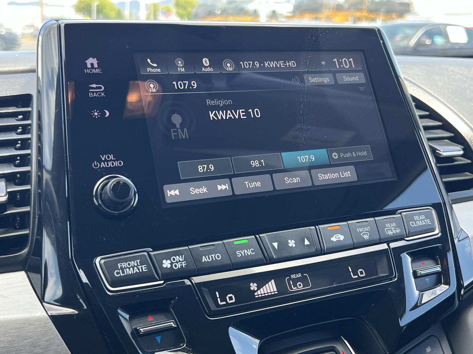 Used 2024 Honda Odyssey EX-L image 13