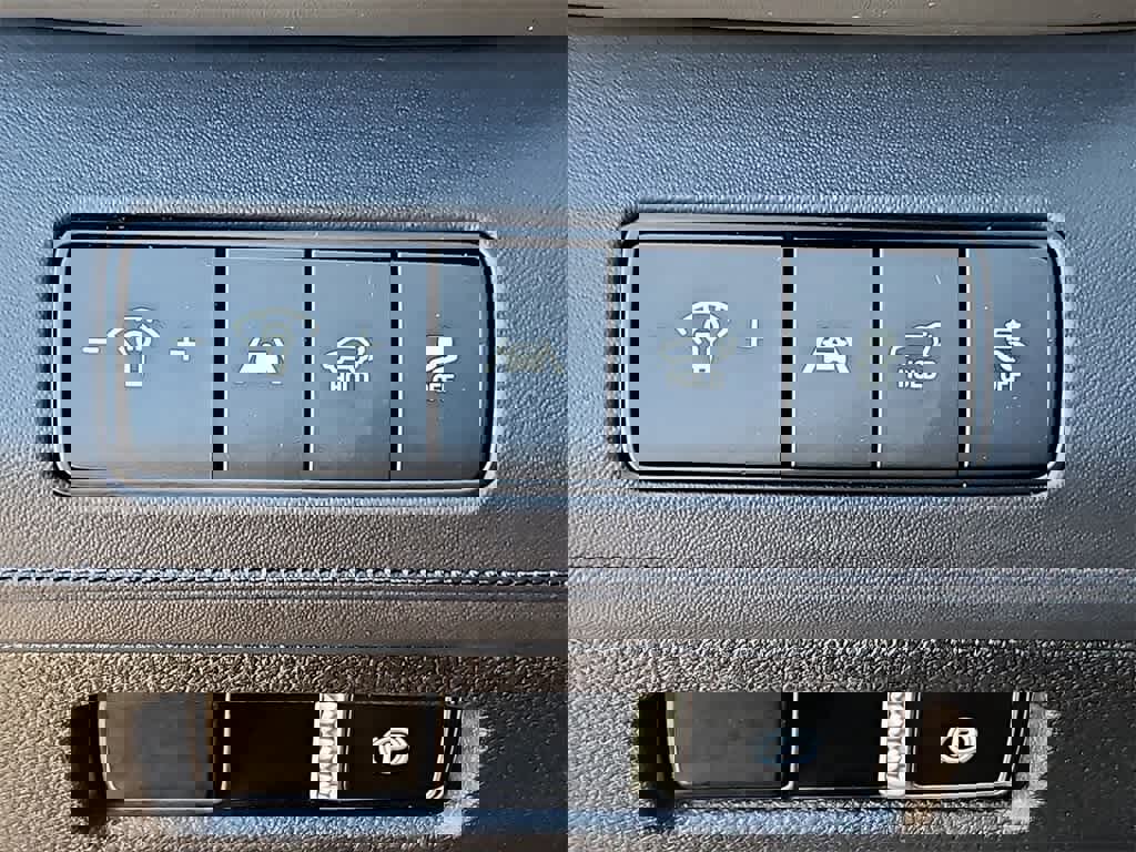 Used 2023 Hyundai Santa Fe Limited image 24