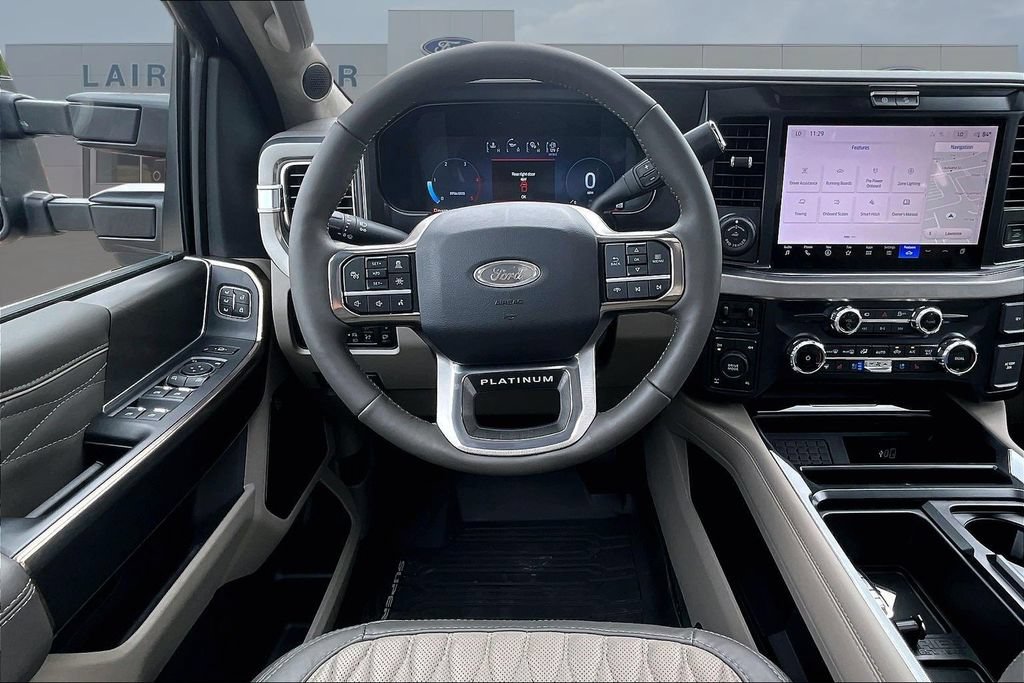 New 2026 Ford F350 Platinum w/ Platinum Plus Package AWD/4WD image 17
