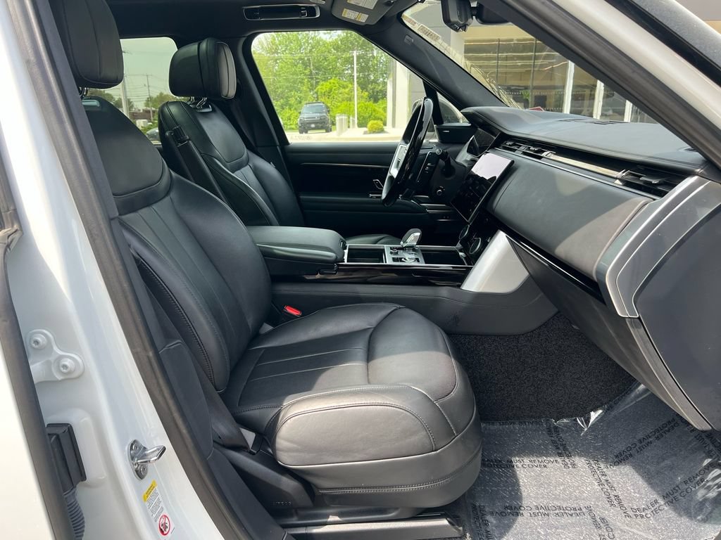 Used 2023 Land Rover Range Rover SE AWD/4WD image 30