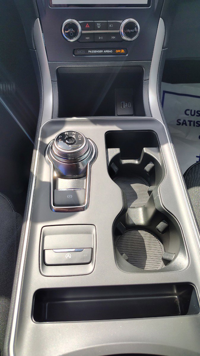 Used 2023 Ford Edge SE w/ Black Appearance Package AWD/4WD image 22